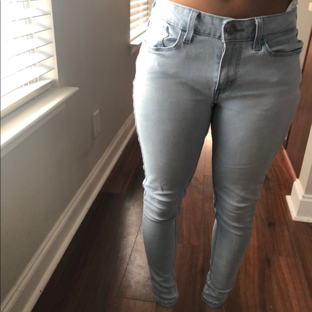 Light Levi's